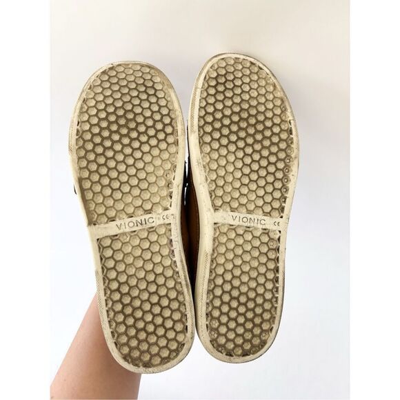 Vionic Sunny Cambridge kilte slip on loafers size 7 - Picture 8 of 10